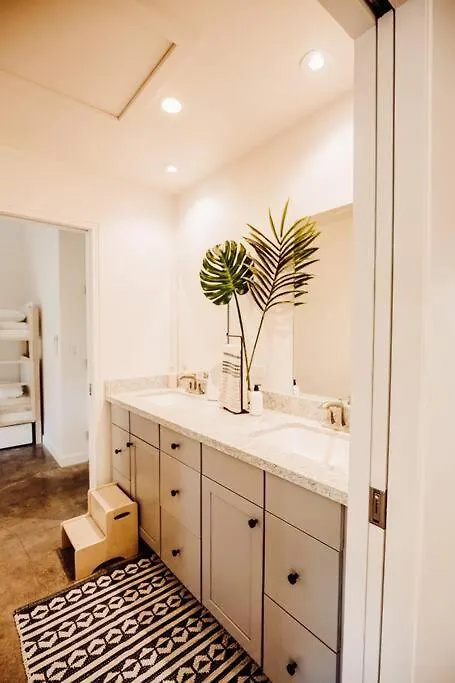 Boho New Construction: On Golf Course/Views/Hot Tub Ac Walk To Market And Beach Princeville United States