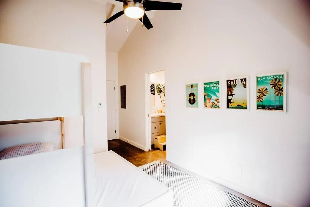 Holiday home Boho New Construction: On Golf Course/Views/Hot Tub Ac Walk To Market And Beach Princeville